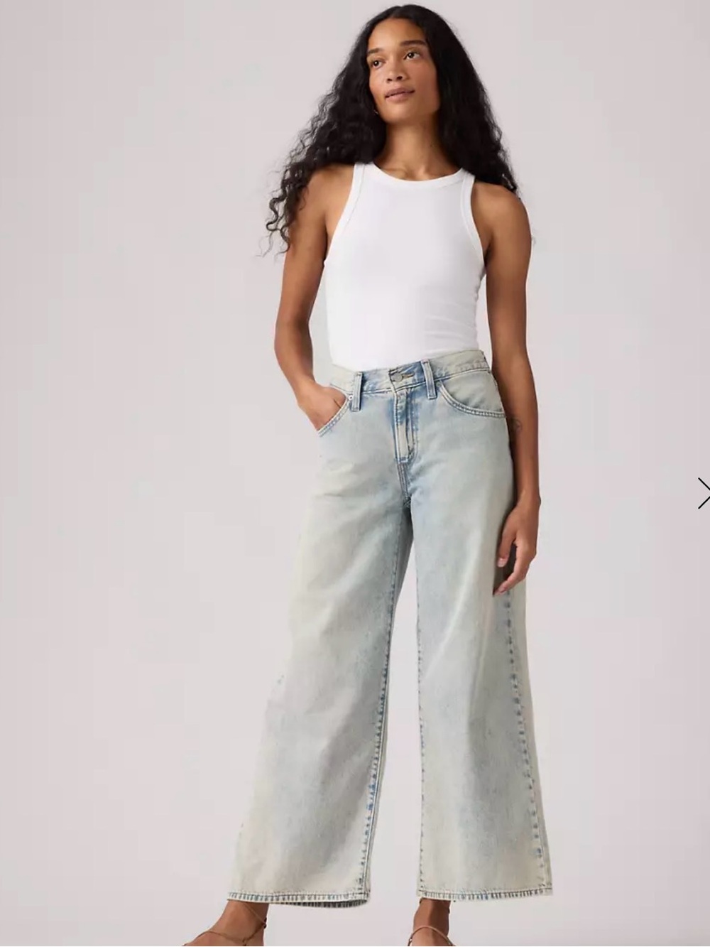 Levi’s Middy Wide Leg Ankle Jeans in Light Wash